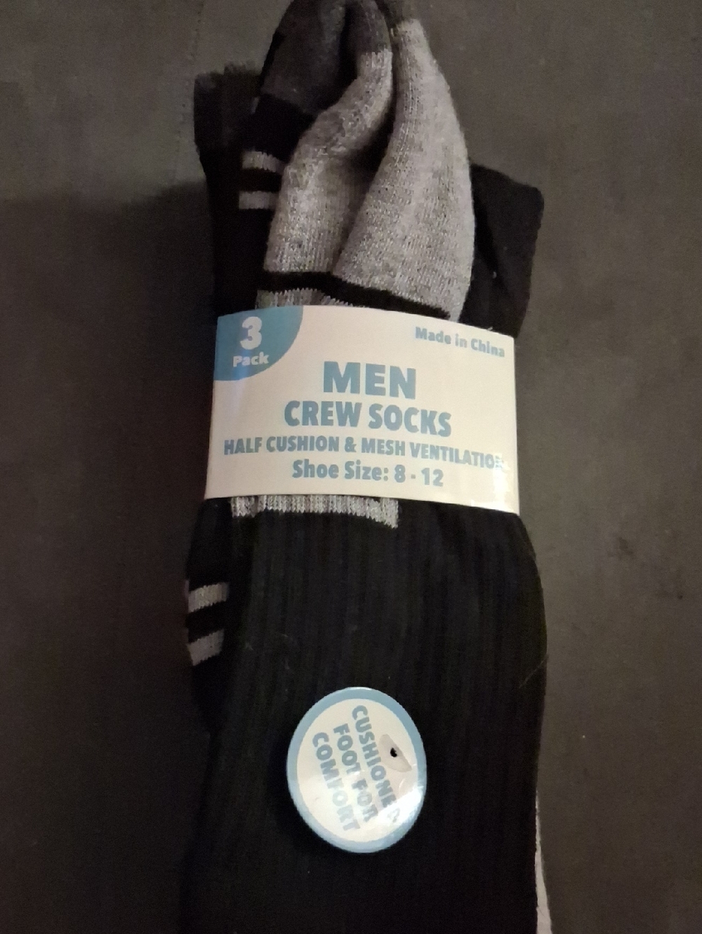 Men's 3-Pack Crew Socks in Black and Gray – Cushioned Everyday Comfort